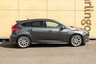Ford Focus ST-LINE TDCI 12