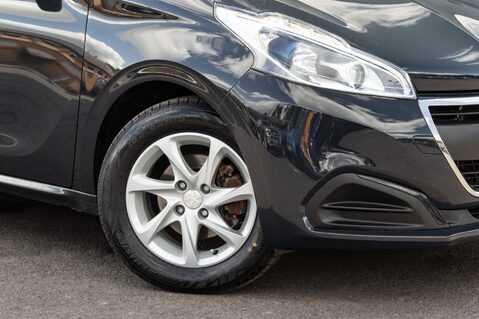 Peugeot 208 ACTIVE 11