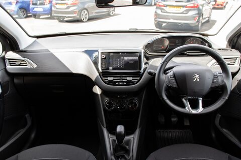 Peugeot 208 ACTIVE 3