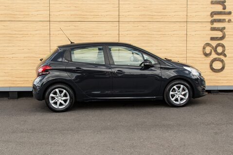 Peugeot 208 ACTIVE 12