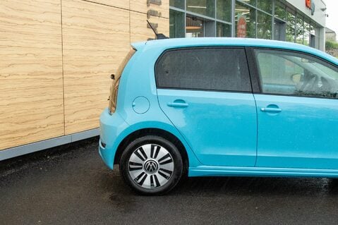 Volkswagen Up E-UP 7