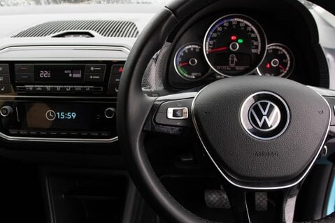 Volkswagen Up E-UP 19