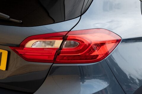 Ford Fiesta TITANIUM 9