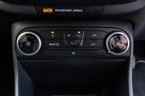 Ford Fiesta TITANIUM 33