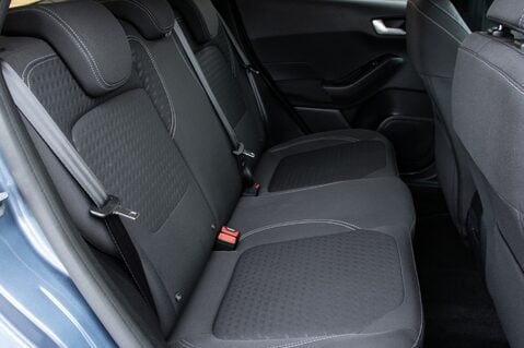 Ford Fiesta TITANIUM 35