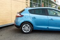 Renault Megane LIMITED VVT 7
