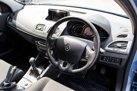 Renault Megane LIMITED VVT