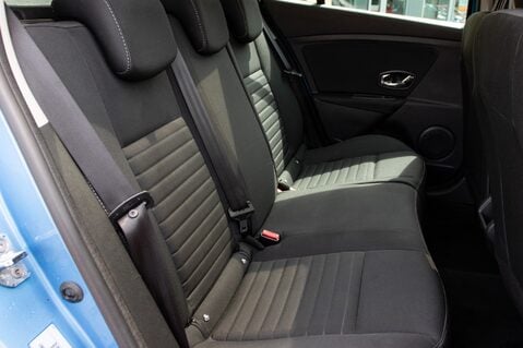 Renault Megane LIMITED VVT 33