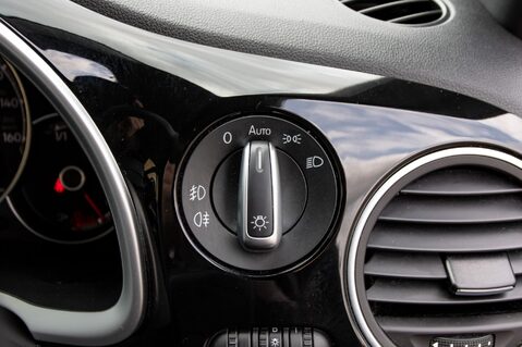 Volkswagen Beetle R LINE TDI BLUEMOTION TECHNOLOGY 16