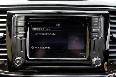 Volkswagen Beetle R LINE TDI BLUEMOTION TECHNOLOGY 25