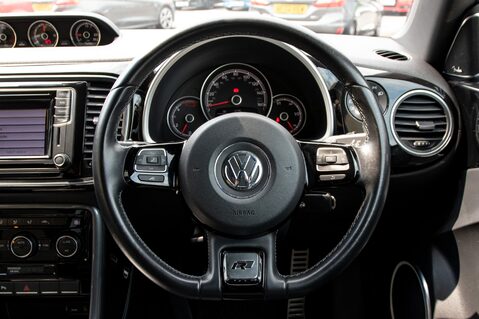 Volkswagen Beetle R LINE TDI BLUEMOTION TECHNOLOGY 21