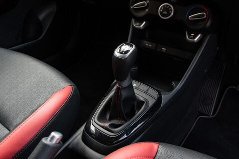 Kia Picanto GT-LINE ISG 31