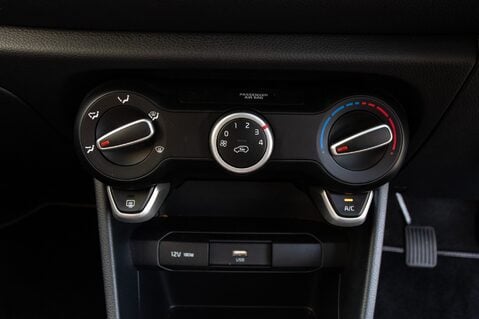 Kia Picanto GT-LINE ISG 32