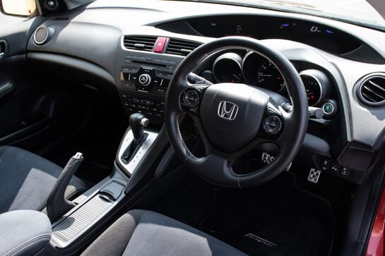 Honda Civic I-VTEC SE PLUS