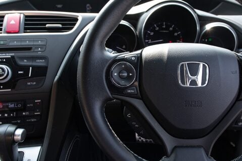 Honda Civic I-VTEC SE PLUS 19