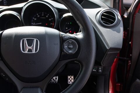 Honda Civic I-VTEC SE PLUS 20