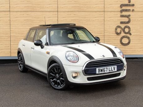 Mini Hatch COOPER