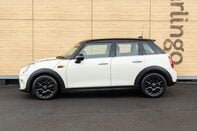Mini Hatch COOPER 13