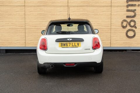 Mini Hatch COOPER 6