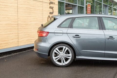 Audi A3 SPORTBACK TFSI S LINE 7