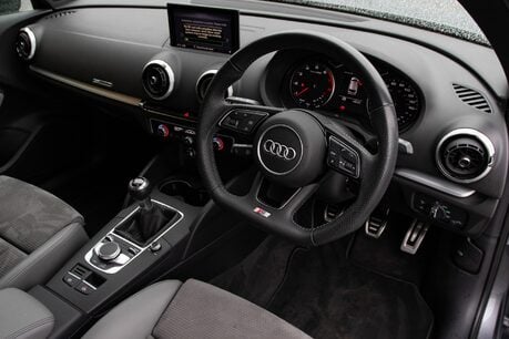 Audi A3 SPORTBACK TFSI S LINE