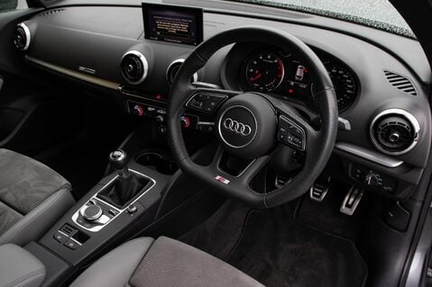 Audi A3 SPORTBACK TFSI S LINE 4