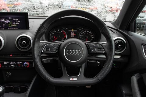 Audi A3 SPORTBACK TFSI S LINE 21