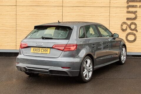 Audi A3 SPORTBACK TFSI S LINE 2