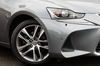 Lexus Is 300H EXECUTIVE EDITION 11
