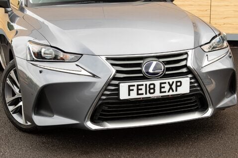 Lexus Is 300H EXECUTIVE EDITION 10