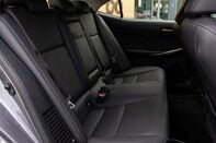 Lexus Is 300H EXECUTIVE EDITION 40