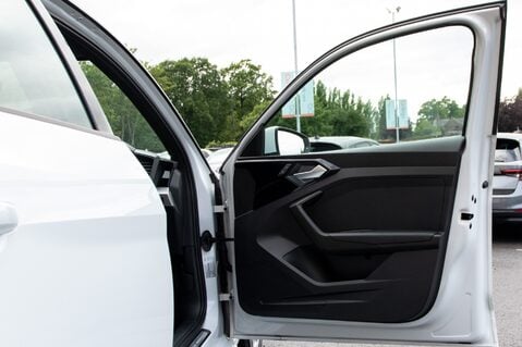 Audi A1 SPORTBACK TFSI S LINE 14