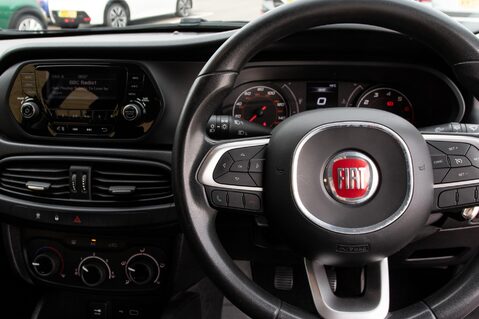 Fiat Tipo EASY 19