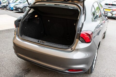 Fiat Tipo EASY 30