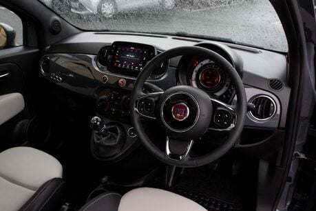 Fiat 500 DOLCEVITA MHEV