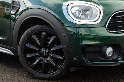 Mini Countryman COOPER D 11