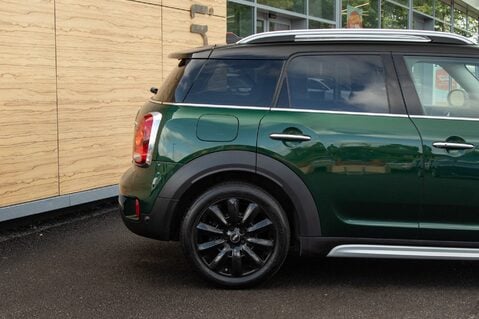 Mini Countryman COOPER D 7