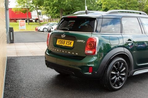 Mini Countryman COOPER D 8
