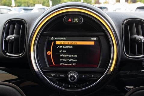 Mini Countryman COOPER D 25