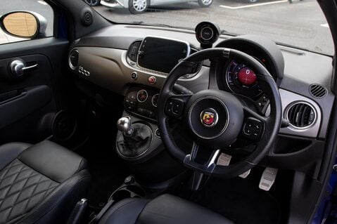 Abarth 500 595C TURISMO 4