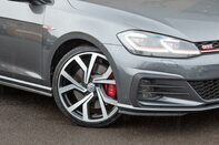 Volkswagen Golf GTI PERFORMANCE TSI DSG 11