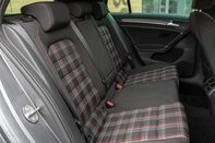 Volkswagen Golf GTI PERFORMANCE TSI DSG 39