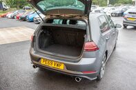 Volkswagen Golf GTI PERFORMANCE TSI DSG 40