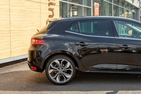 Renault Megane SIGNATURE NAV DCI 7