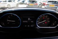 Peugeot 2008 S/S ALLURE 15