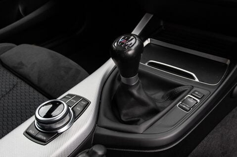 BMW 1 Series 118I M SPORT SHADOW EDITION 32