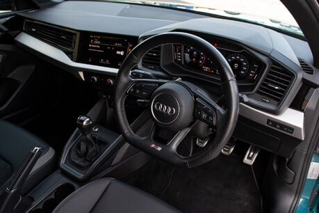 Audi A1 SPORTBACK TFSI S LINE BLACK EDITION