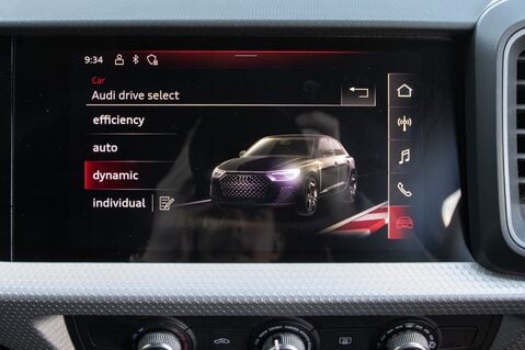 Audi A1 SPORTBACK TFSI S LINE BLACK EDITION 29