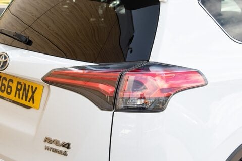 Toyota Rav 4 VVT-I EXCEL AWD TSS 9