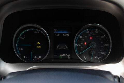 Toyota Rav 4 VVT-I EXCEL AWD TSS 15